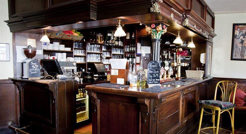 Bear Crickhowell Exterior foto